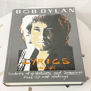 Bob Dylan Hardcover Book of Lyrics‎ 1967-1985